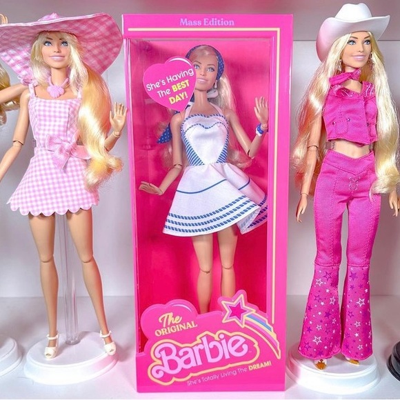 Barbie Display Box New - Picture 3 of 10
